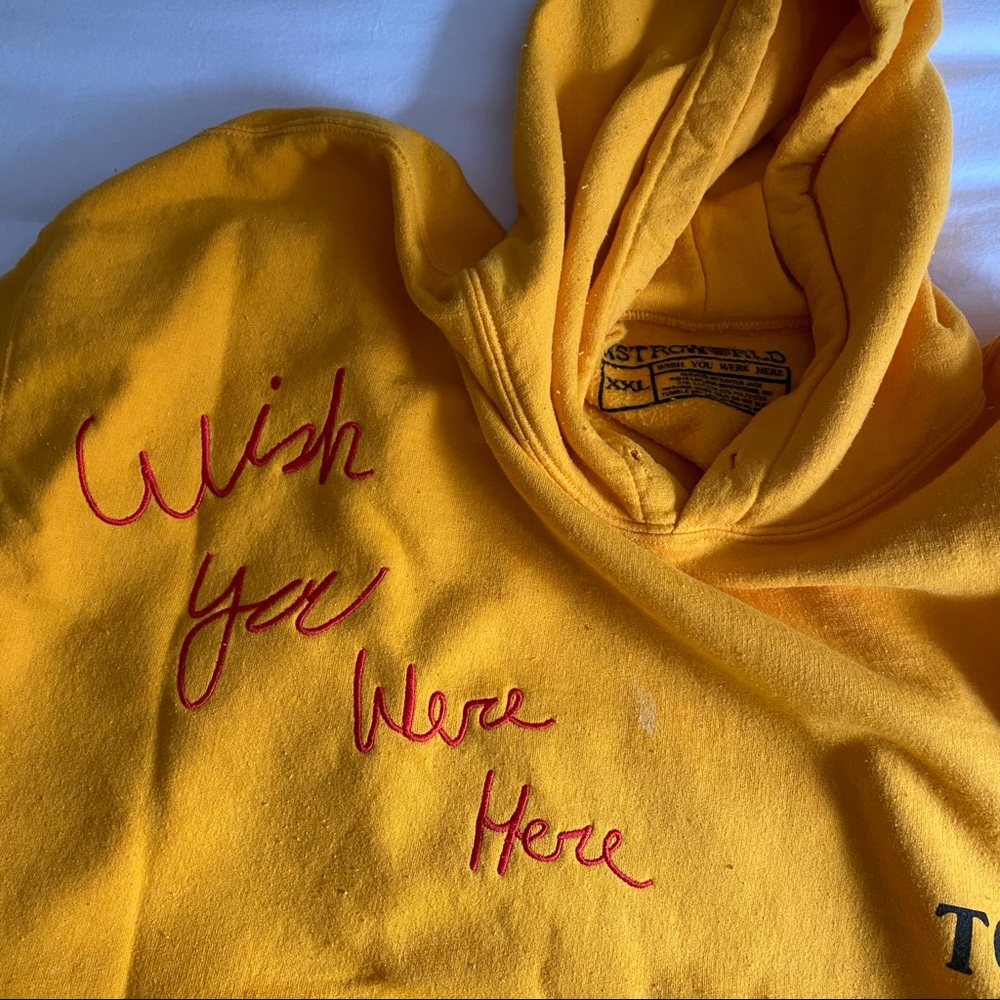 Yellow Travis Scott Astroworld tour hoodie - Picture 2 of 5